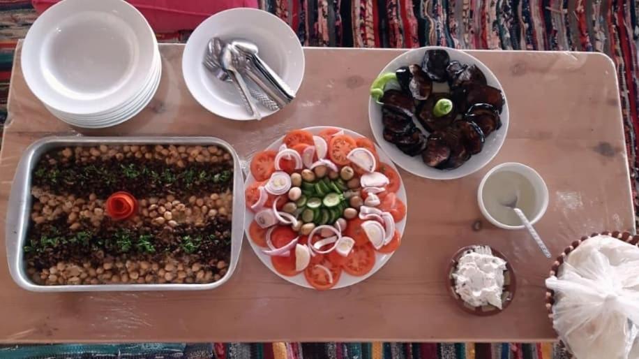 Falak 타바 외부 사진